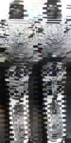 Used 2017 Ford Fiesta SE image 13