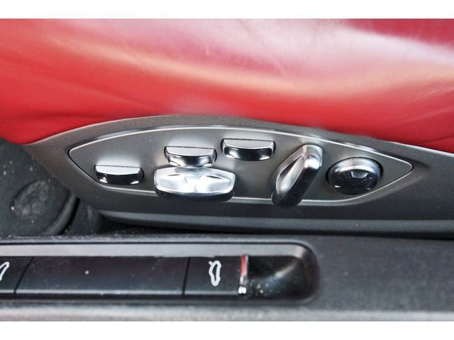 Used 2022 Porsche 718 Boxster image 23