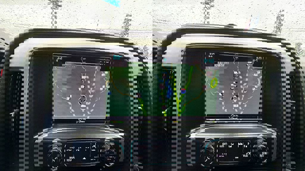 Used 2018 GMC Sierra 1500 SLT image 28