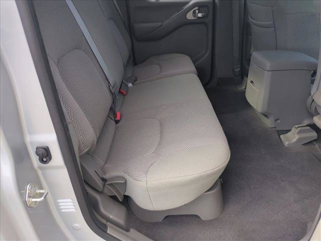 Used 2020 Nissan Frontier SV AWD/4WD image 18