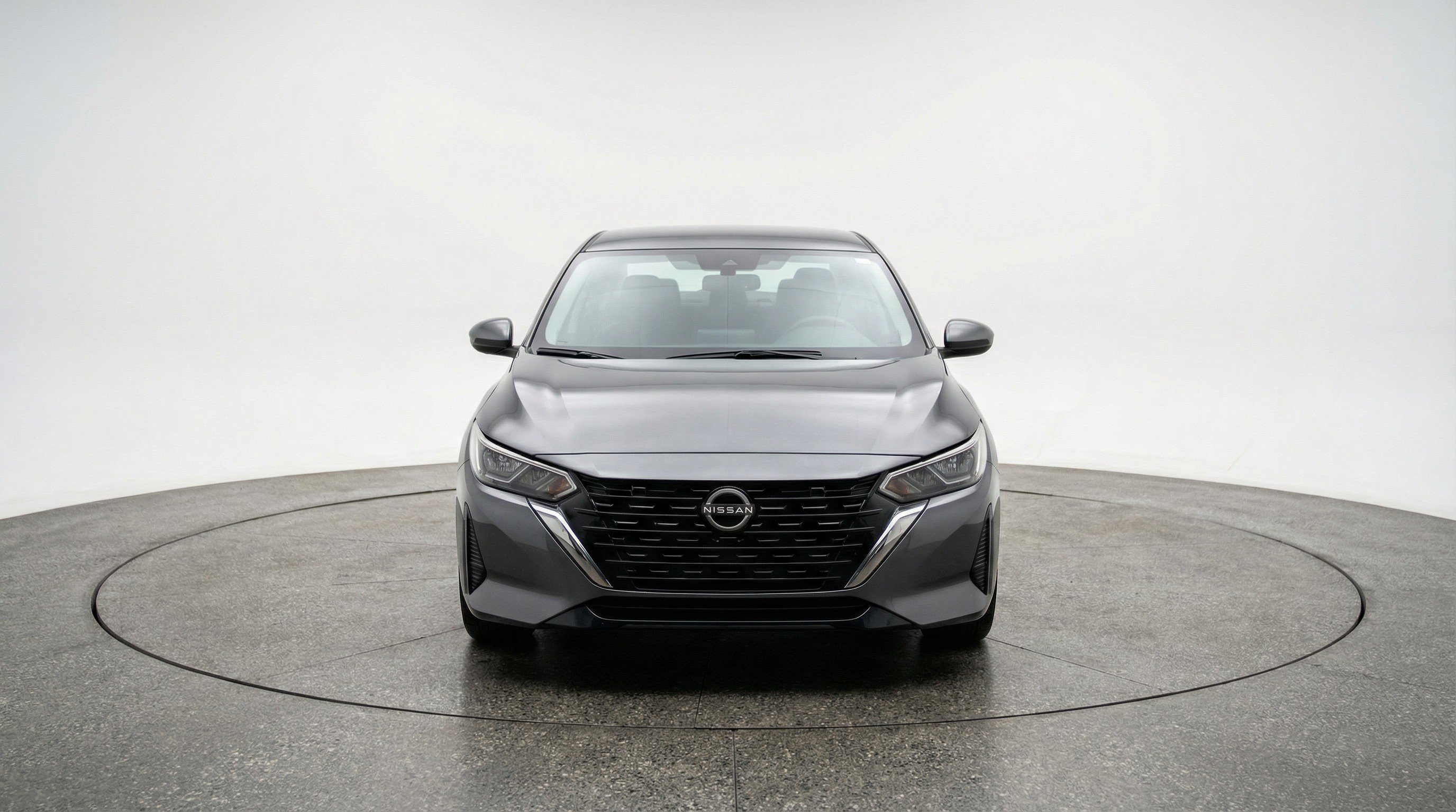 Used 2025 Nissan Sentra SV image 2