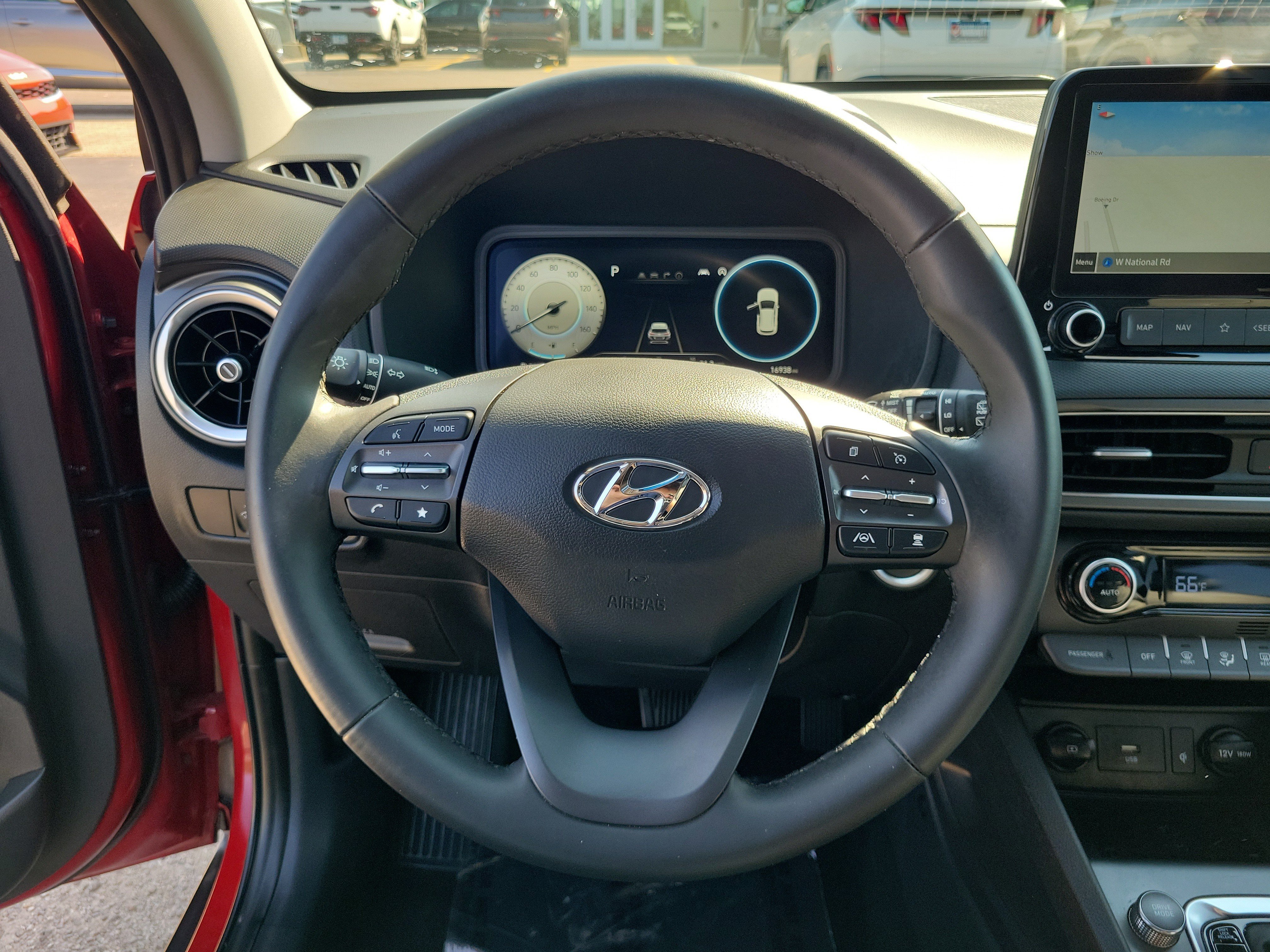 Used 2022 Hyundai Kona Limited FWD image 21