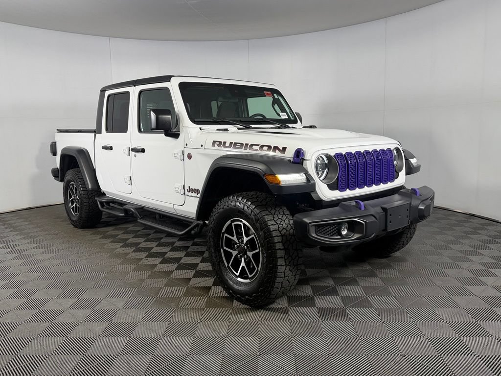Certified 2025 Jeep Gladiator Rubicon w/ Convenience Group AWD/4WD image 5