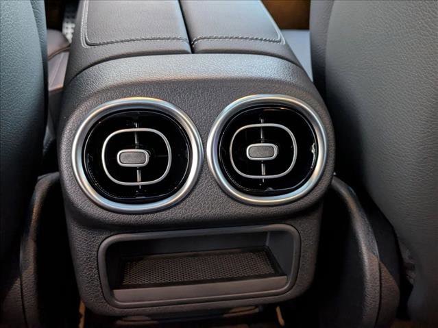 Used 2026 Mercedes-Benz GLC 300 4MATIC image 18