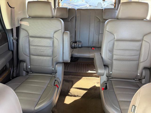 Used 2016 GMC Yukon Denali w/ Open Road Package image 12