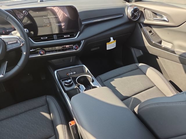 New 2026 Chevrolet Equinox LT w/ Convenience Package II FWD image 10