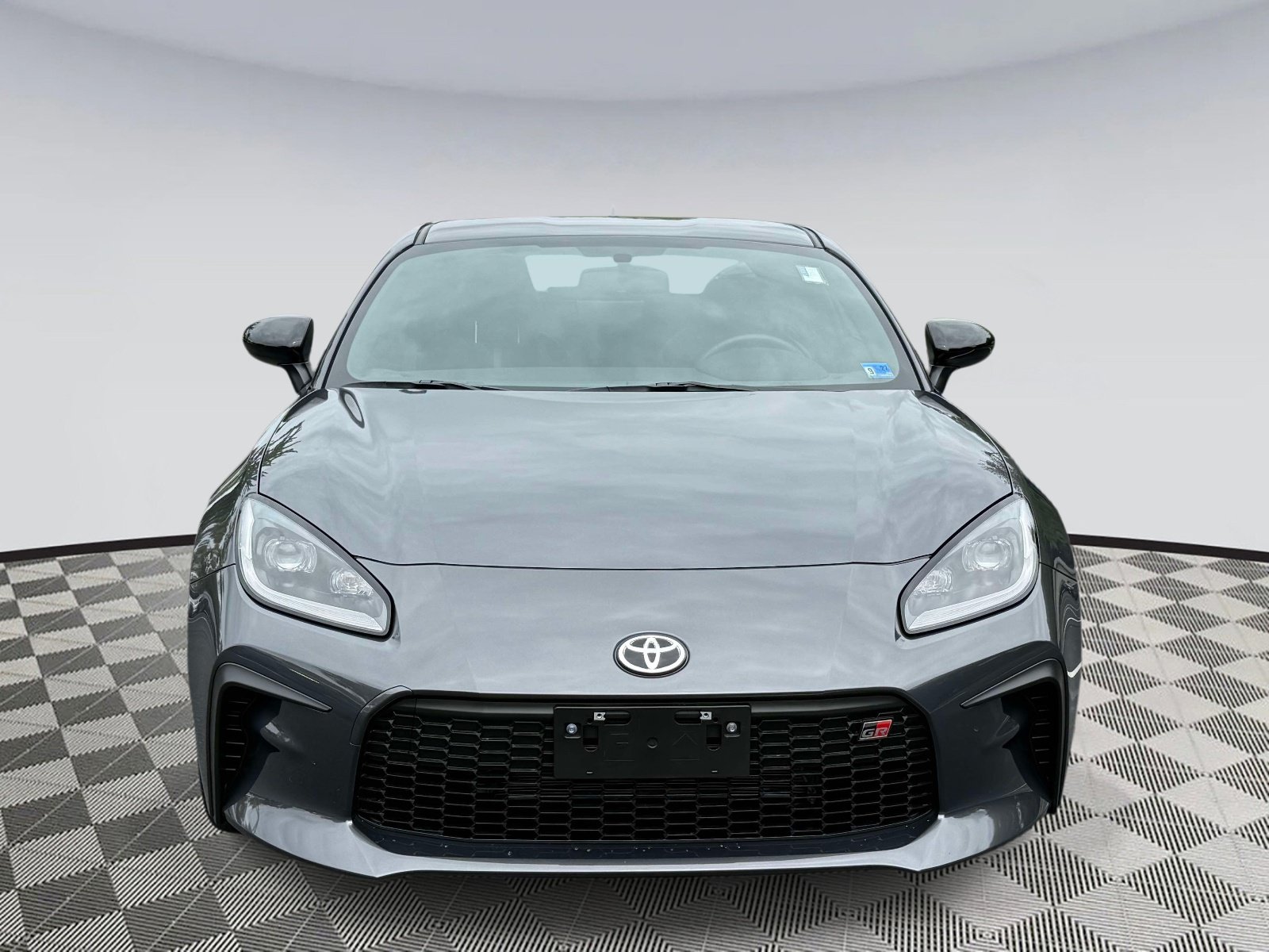 Used 2025 Toyota GR86 Premium w/ Performance Package RWD image 6