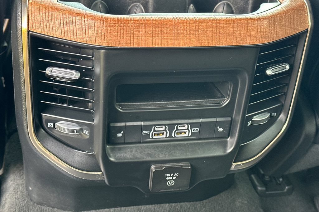 Used 2022 RAM 1500 Longhorn AWD/4WD image 14