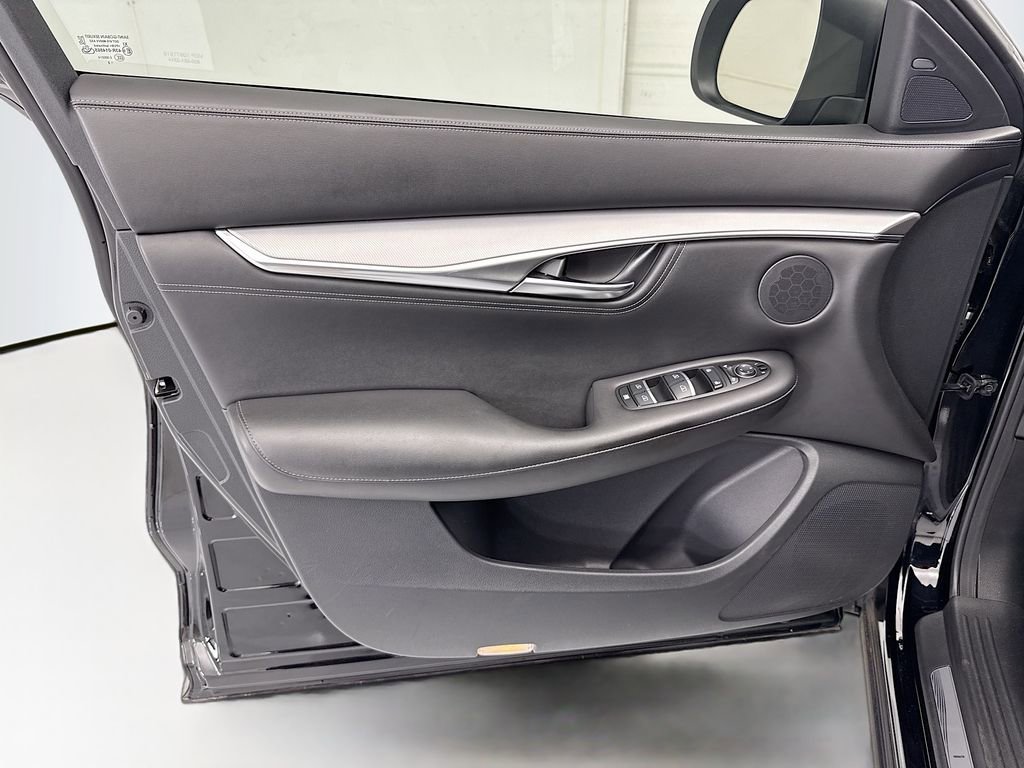 Used 2023 INFINITI QX55 Luxe w/ Cargo Package image 22