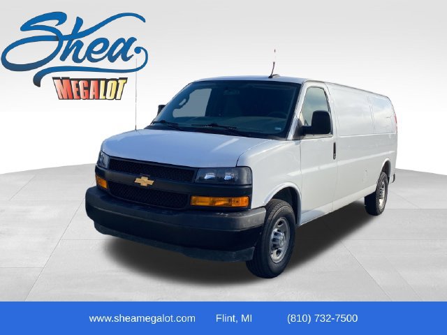 Certified 2025 Chevrolet Express 3500 Extended w/ Driver Convenience Package RWD image 1