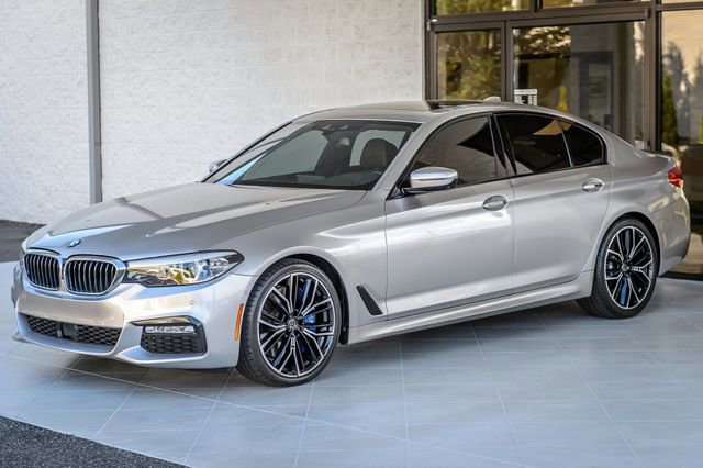 Used 2018 BMW 540i w/ M Sport Package RWD image 6