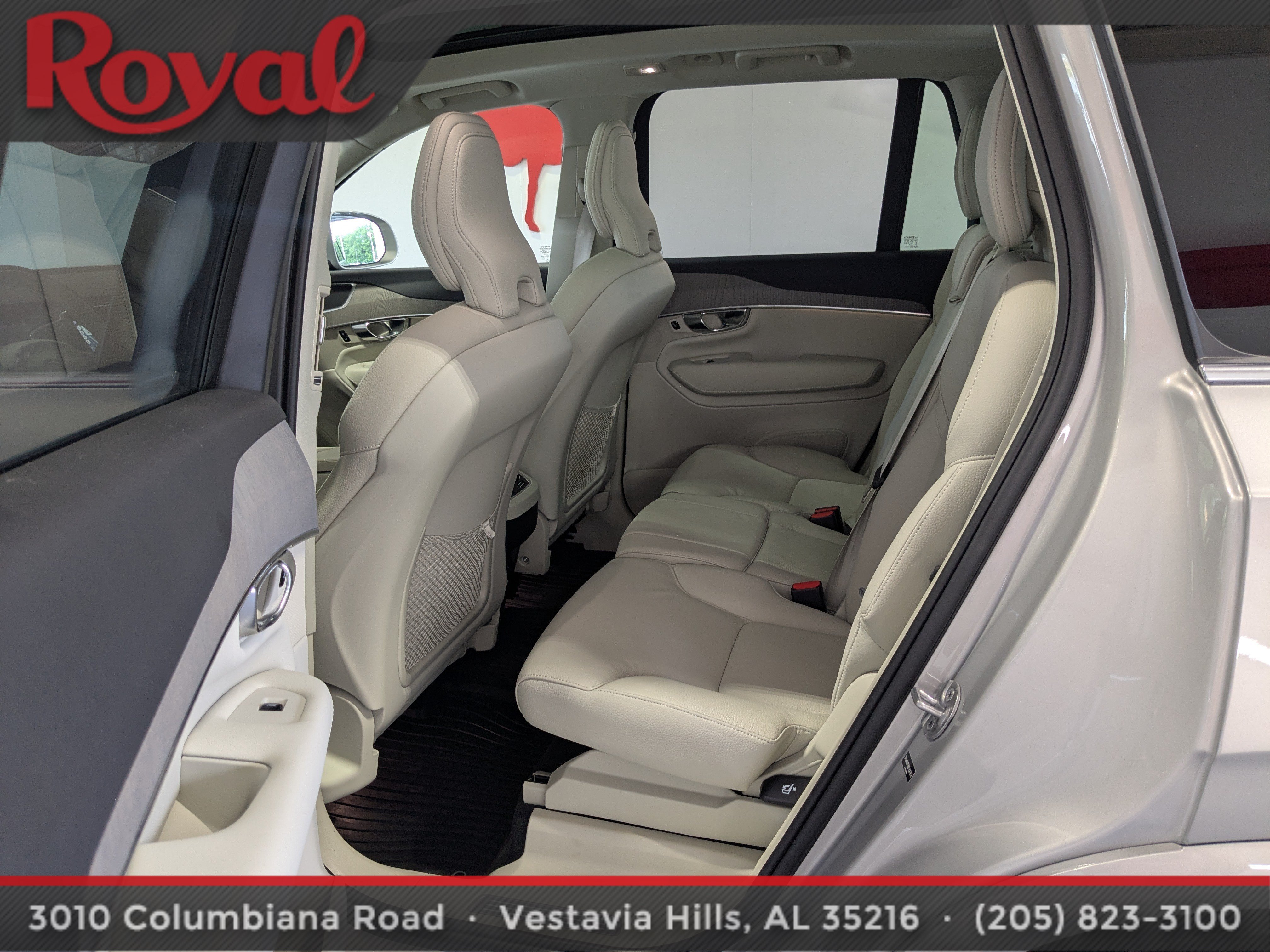 Used 2025 Volvo XC90 B6 Plus AWD/4WD image 15