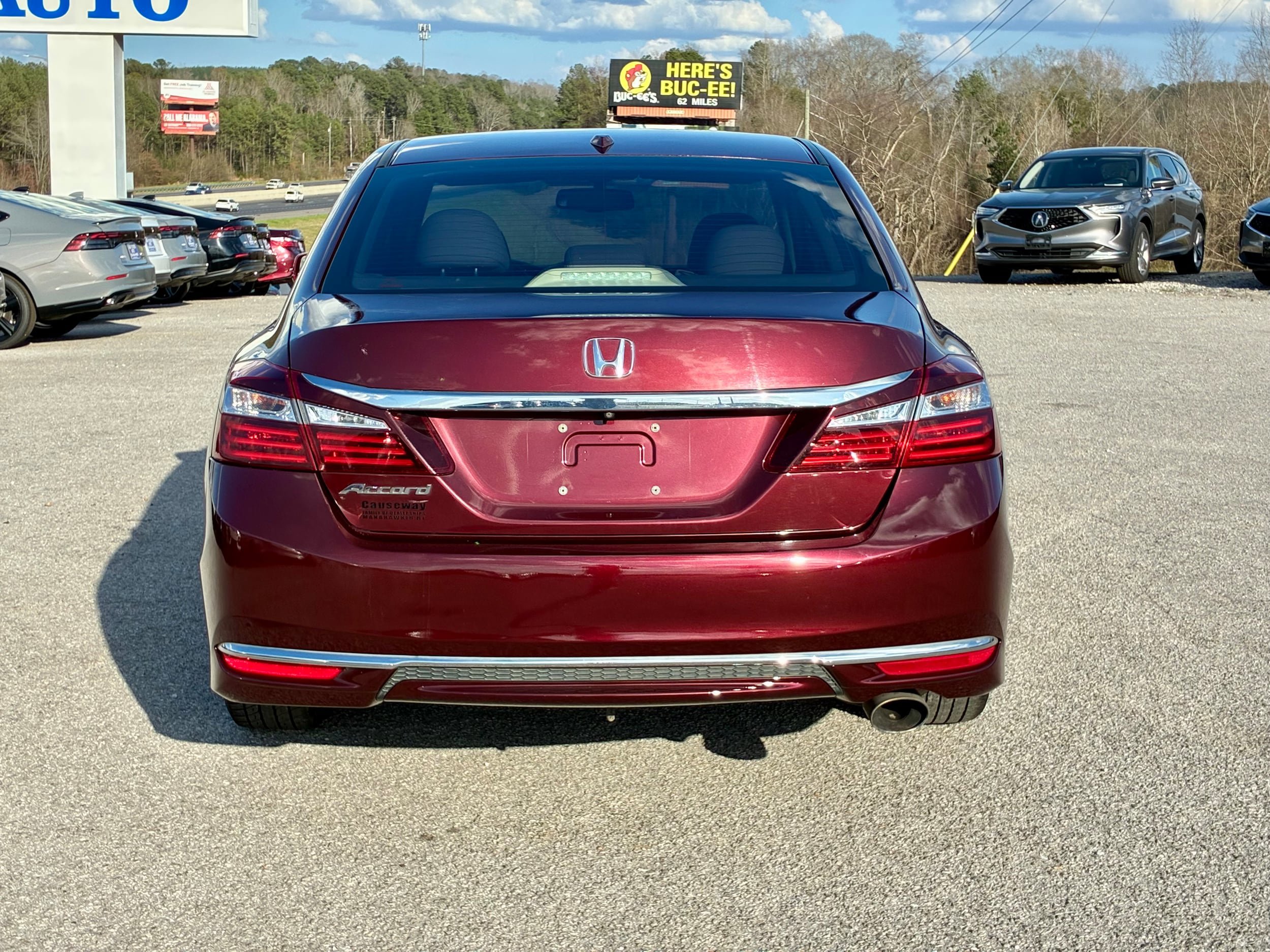 Used 2017 Honda Accord EX-L image 4