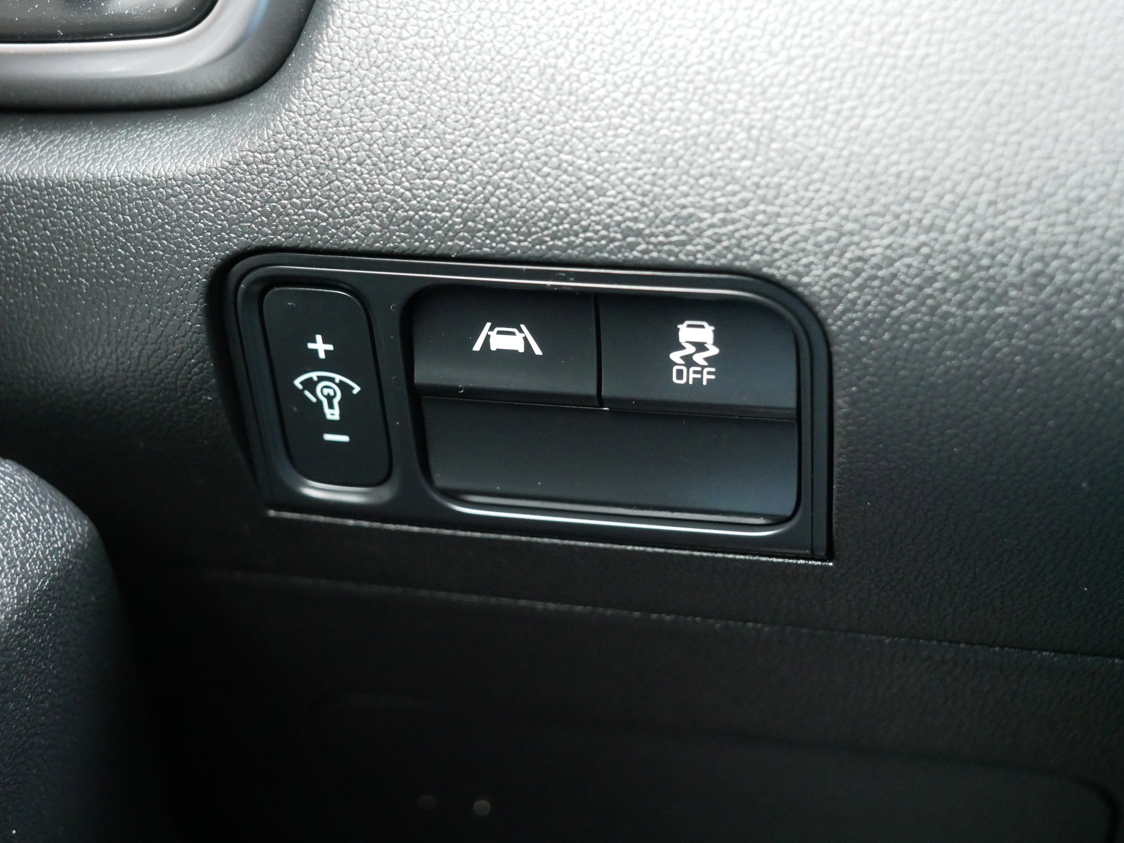 Certified 2023 Kia Sorento S w/ Panoramic Sunroof Package image 26