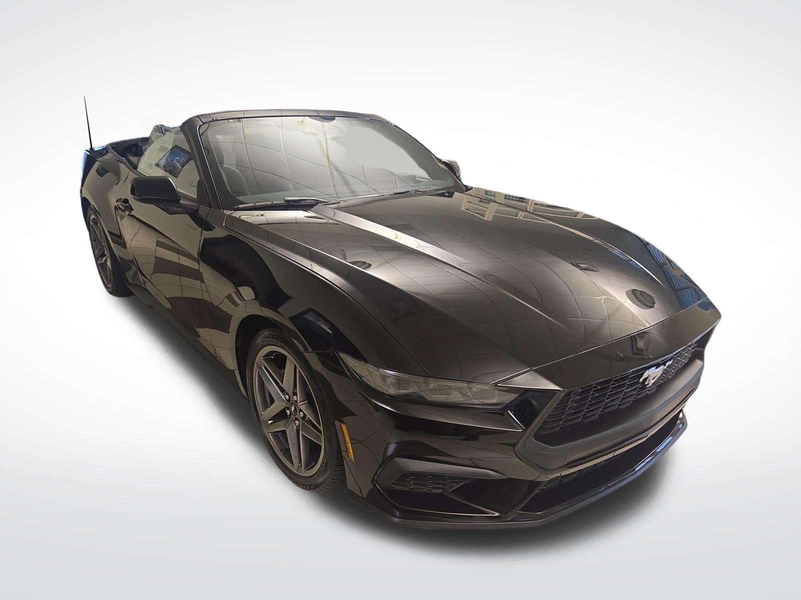 Used 2026 Ford Mustang Convertible RWD image 4