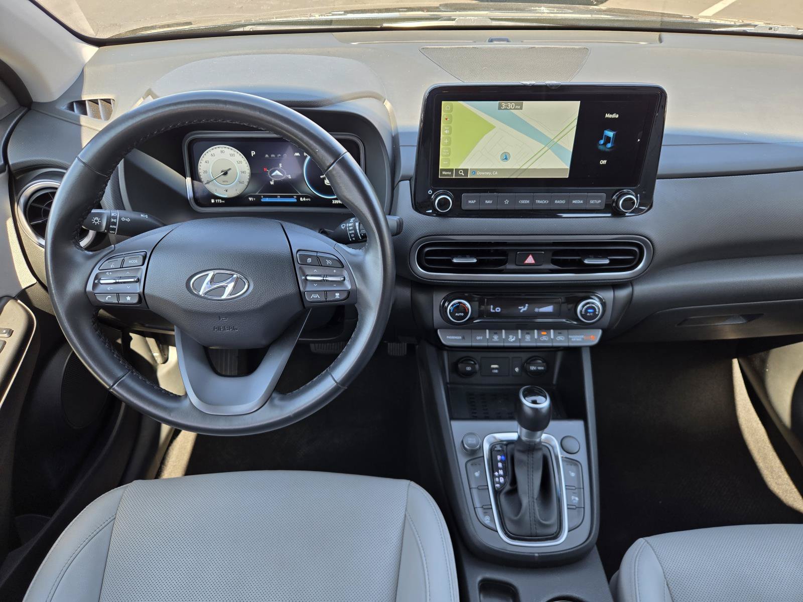 Used 2022 Hyundai Kona Limited FWD image 6