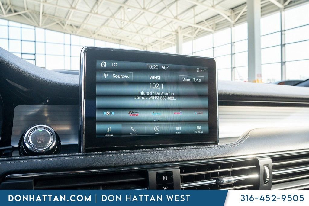 Used 2022 Lincoln Corsair AWD w/ Equipment Group 101A image 7