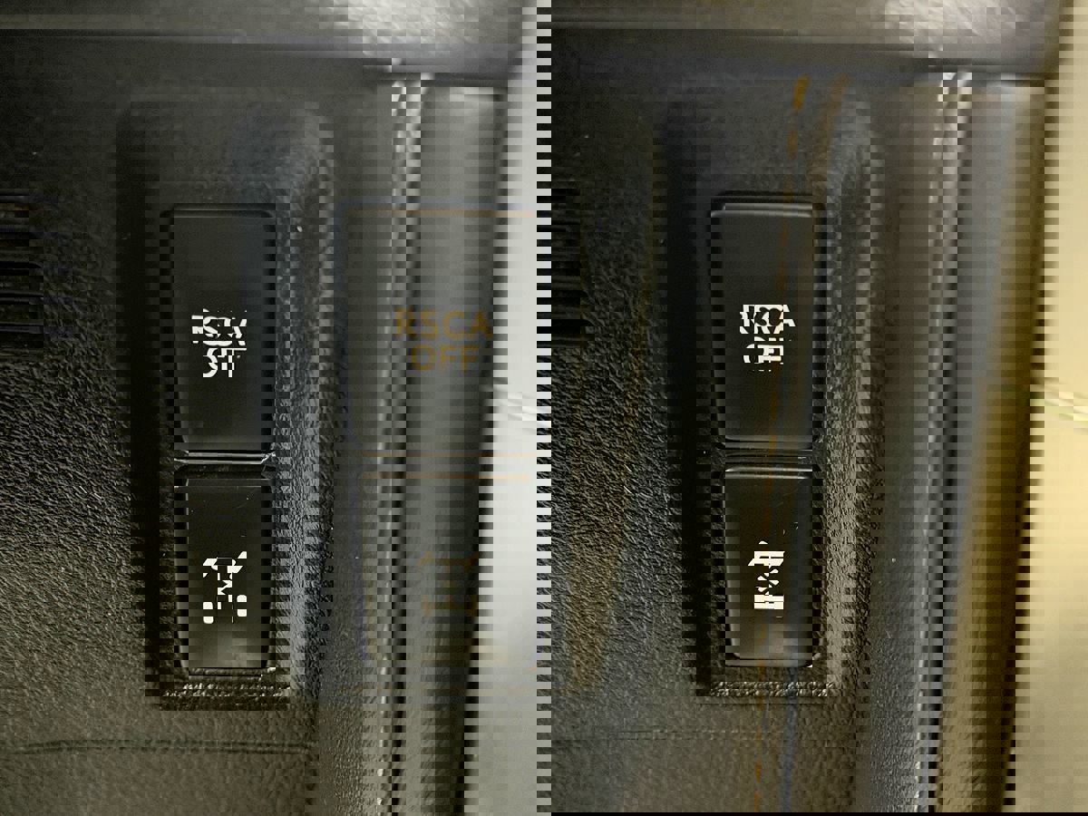 Used 2012 Lexus GX 460 Premium image 31