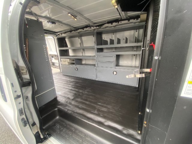 Used 2020 Chevrolet Express 3500 w/ Driver Convenience Package RWD image 7