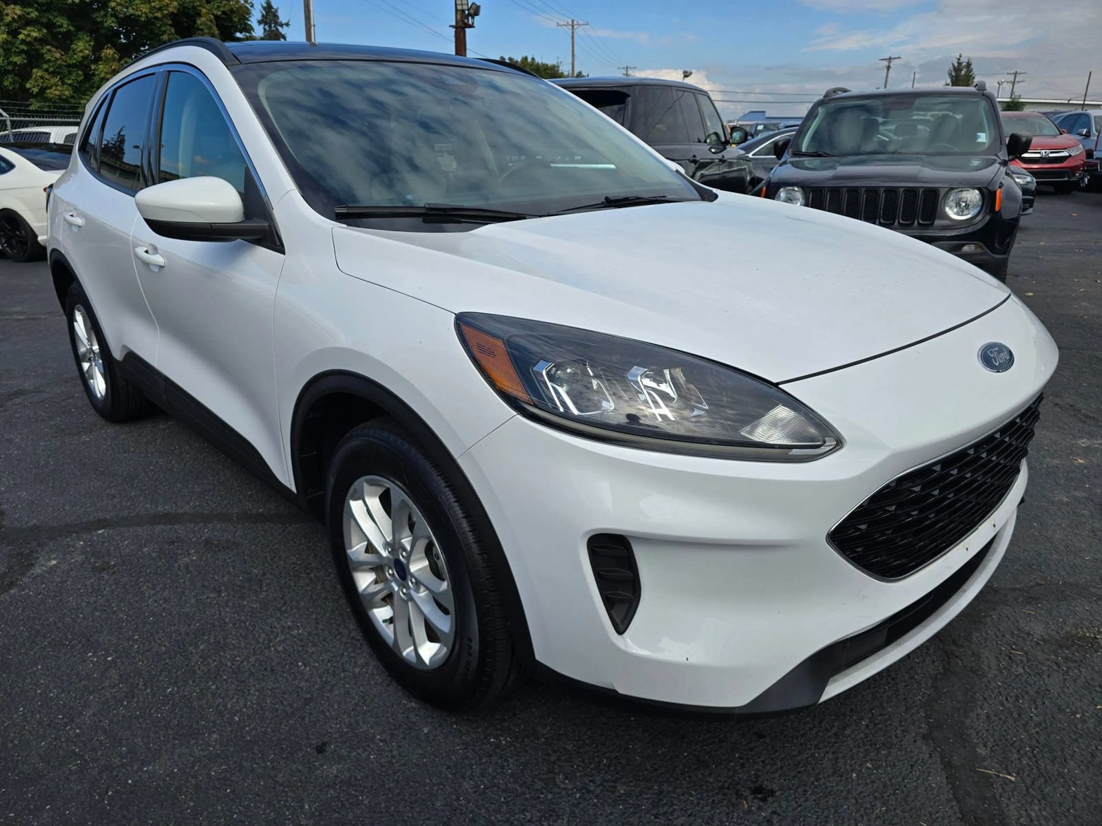 Used 2020 Ford Escape SE AWD/4WD image 8