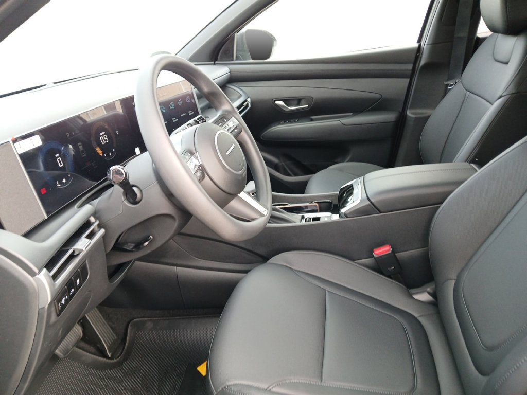 New 2027 Hyundai Santa Cruz SE FWD image 9