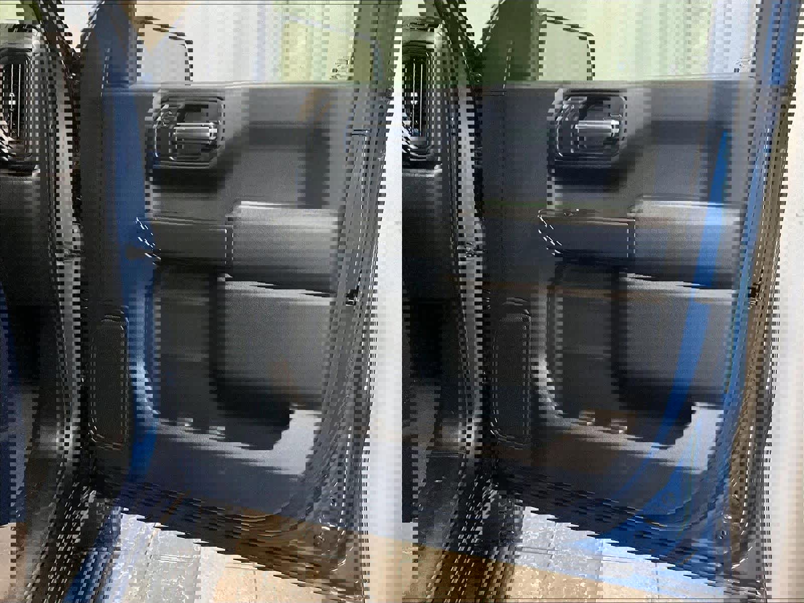 Used 2019 Chevrolet Silverado 1500 Custom w/ Custom Value Package image 12