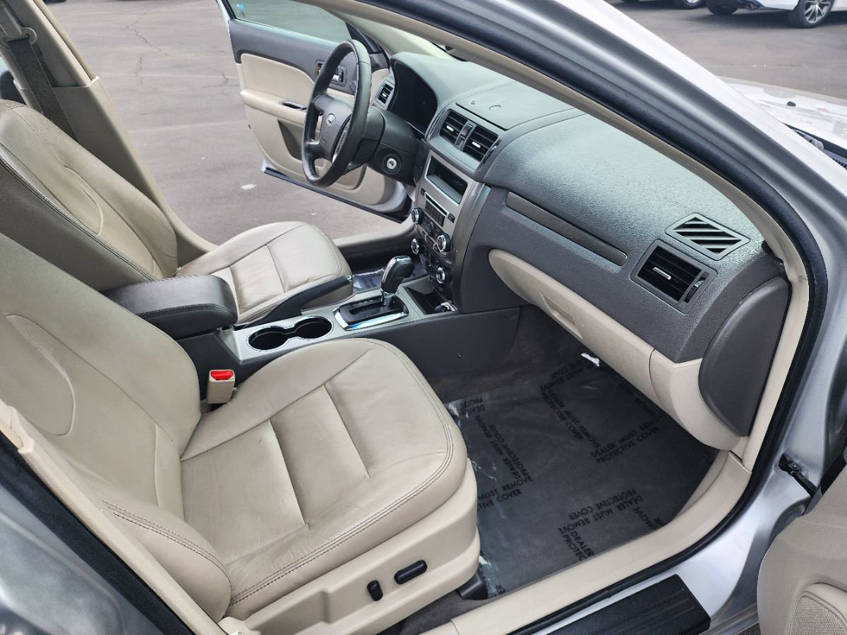 Used 2012 Ford Fusion SEL image 12