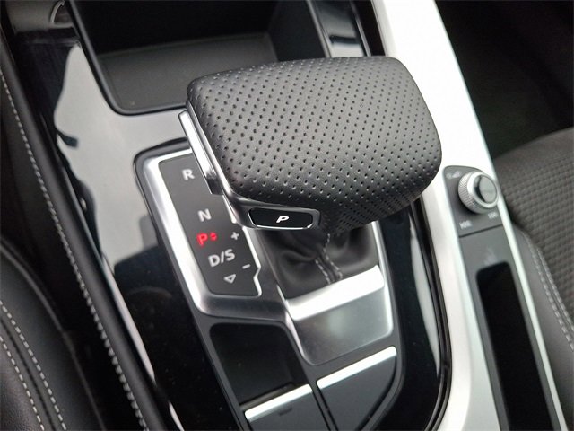 Used 2020 Audi A4 2.0T Premium Plus w/ Premium Plus Package image 12