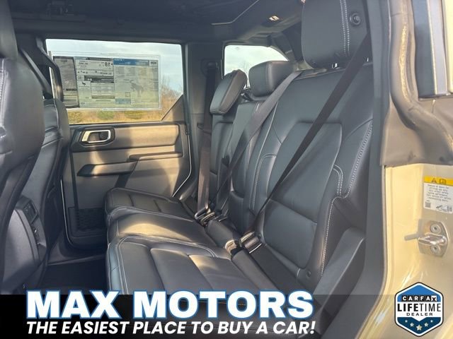 New 2025 Ford Bronco Outer Banks w/ Sasquatch Package image 35