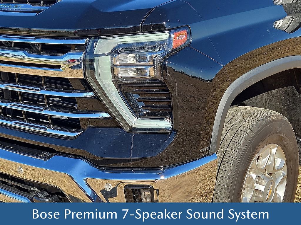 Used 2024 Chevrolet Silverado 3500 LTZ w/ LTZ Convenience Package image 10