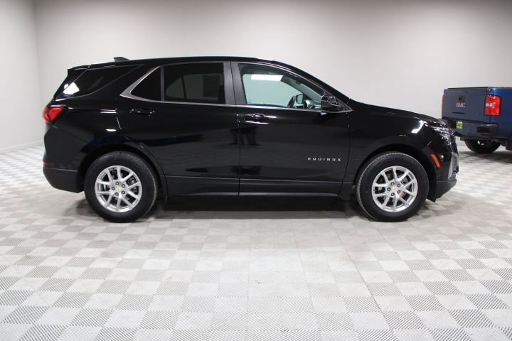 Used 2024 Chevrolet Equinox LT image 11