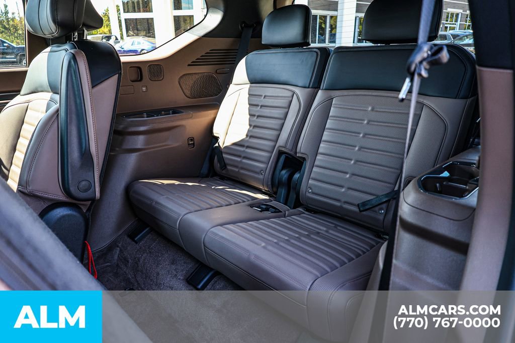 Used 2024 Kia EV9 Land image 22