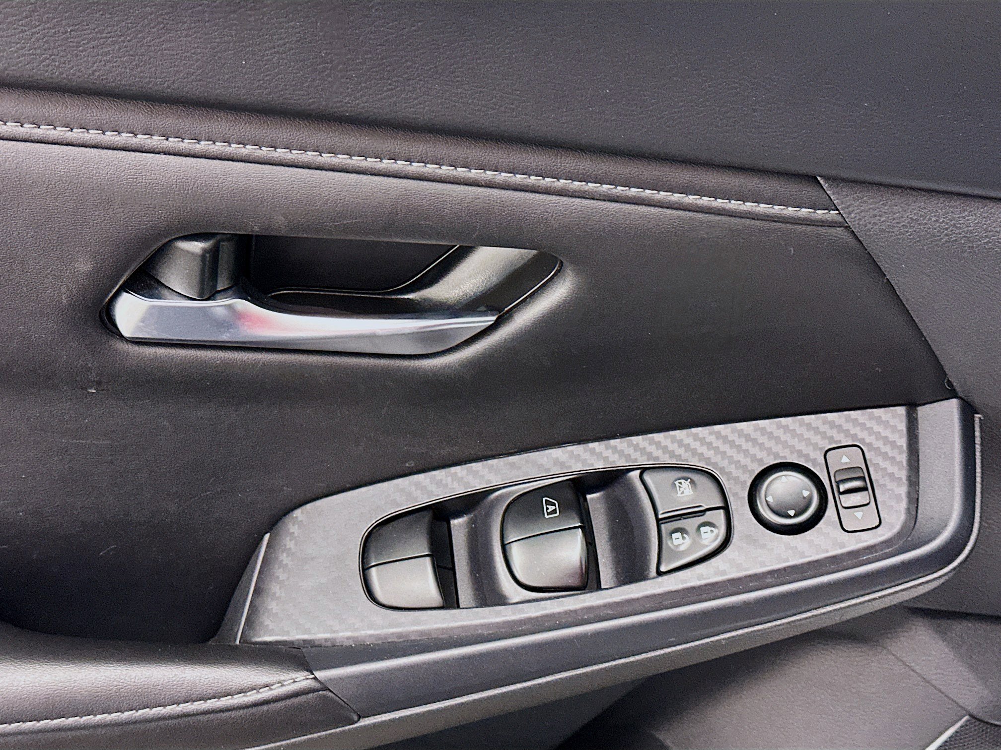 Used 2024 Nissan Sentra SV image 15