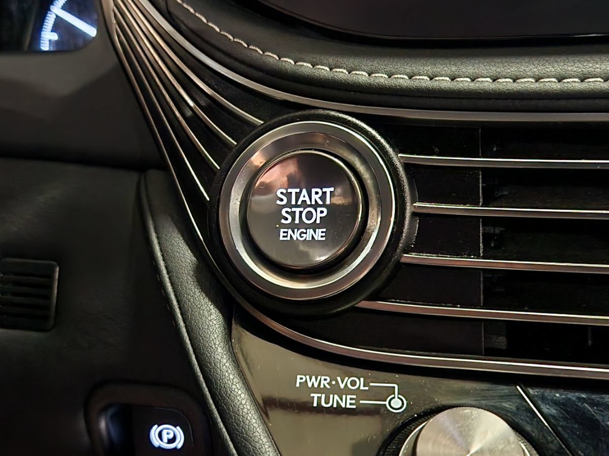 Used 2021 Lexus LS 500 RWD image 40