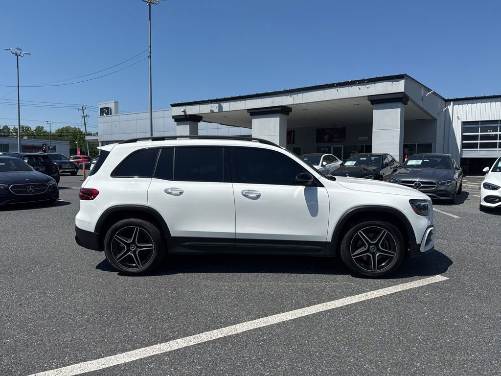 Certified 2025 Mercedes-Benz GLB 250 4MATIC w/ AMG Night Package image 4