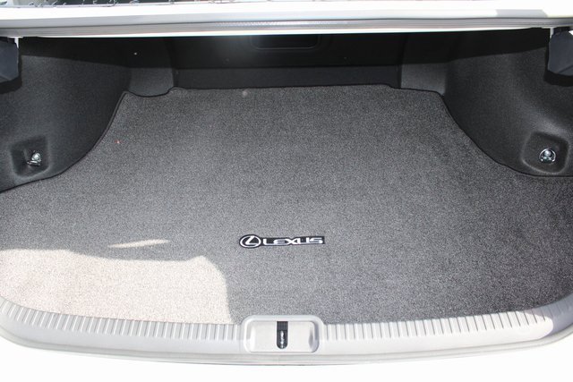 Certified 2025 Lexus ES 300h w/ Premium Package image 8