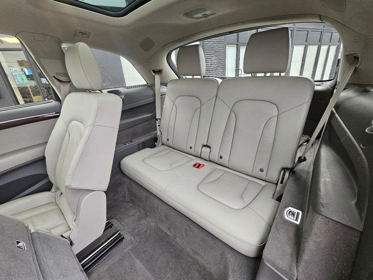 Used 2013 Audi Q7 TDI Premium Plus w/ Warm Weather Pkg image 51