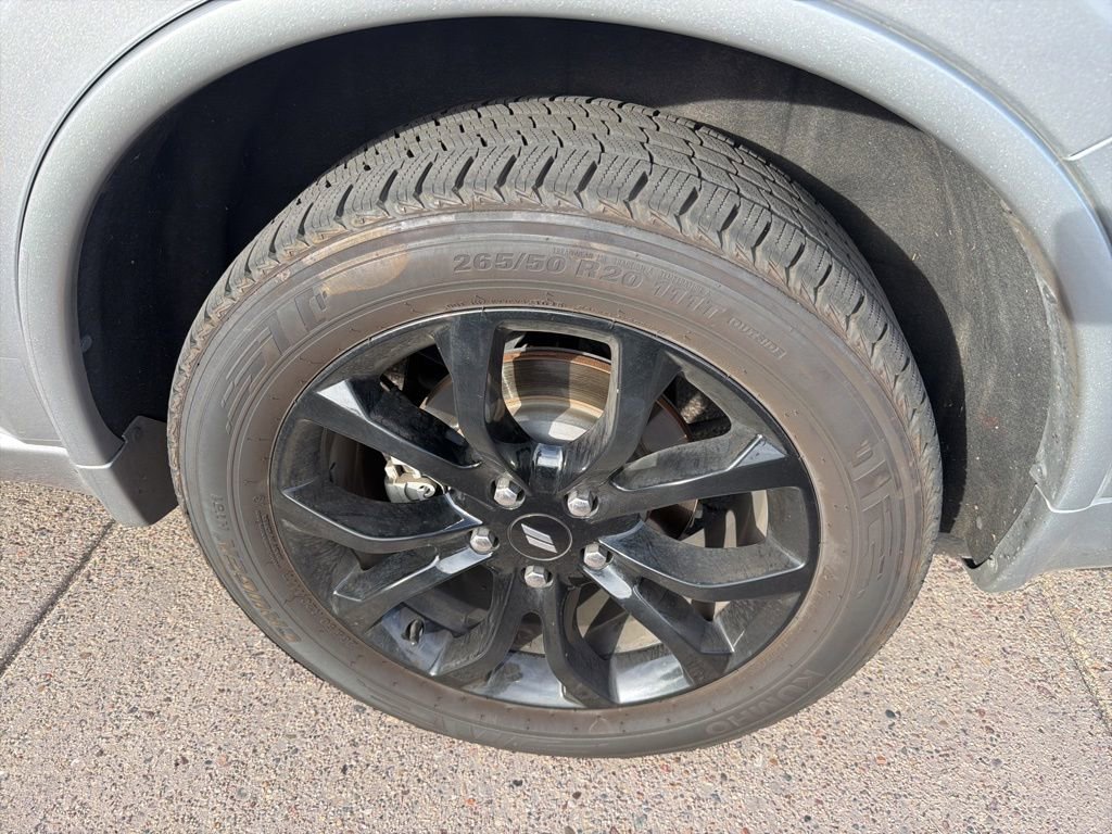 Used 2020 Dodge Durango SXT image 2