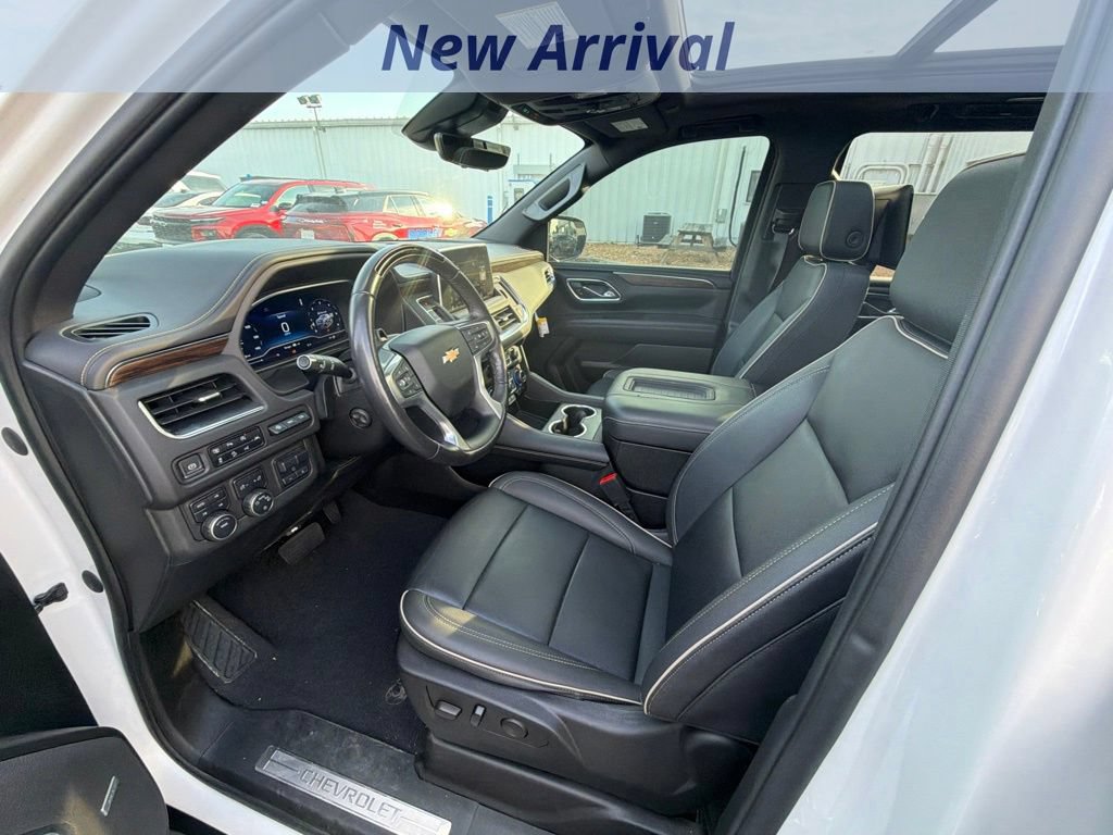 Used 2023 Chevrolet Tahoe Premier w/ Advanced Technology Package AWD/4WD image 11