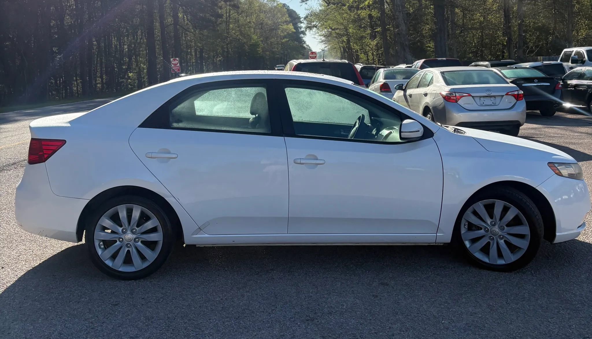 Used 2011 Kia Forte SX image 6