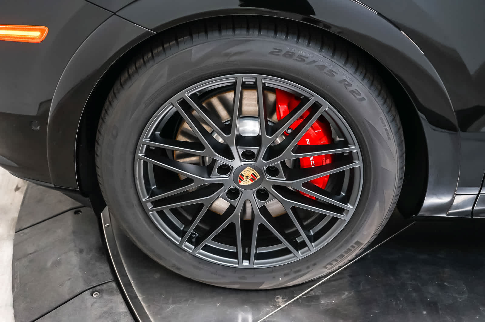New 2026 Porsche Cayenne GTS AWD/4WD image 14