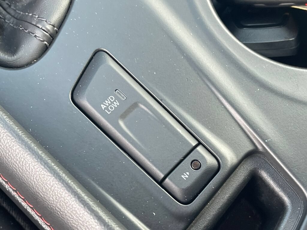 Used 2025 Dodge Durango R/T AWD/4WD image 18