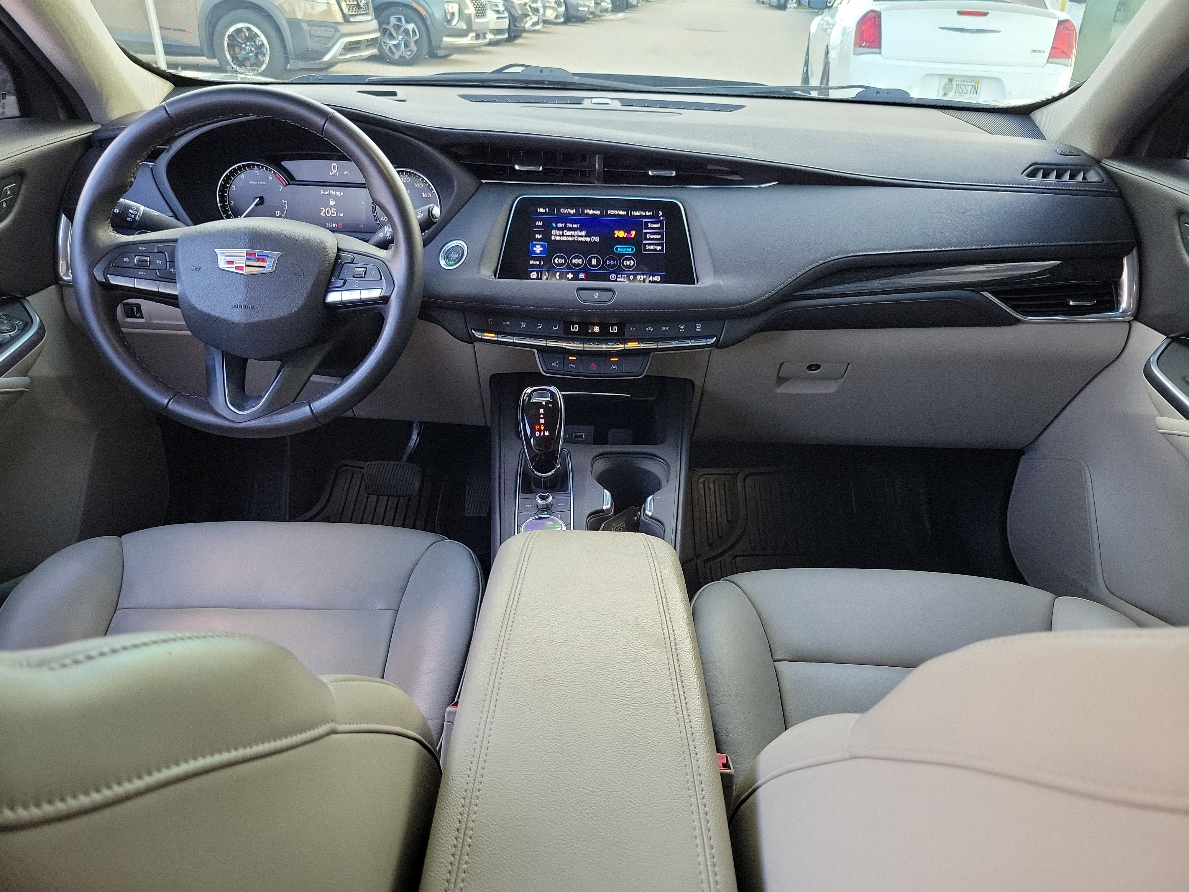 Used 2023 Cadillac XT4 Premium Luxury w/ Enhanced Visibility Package image 19