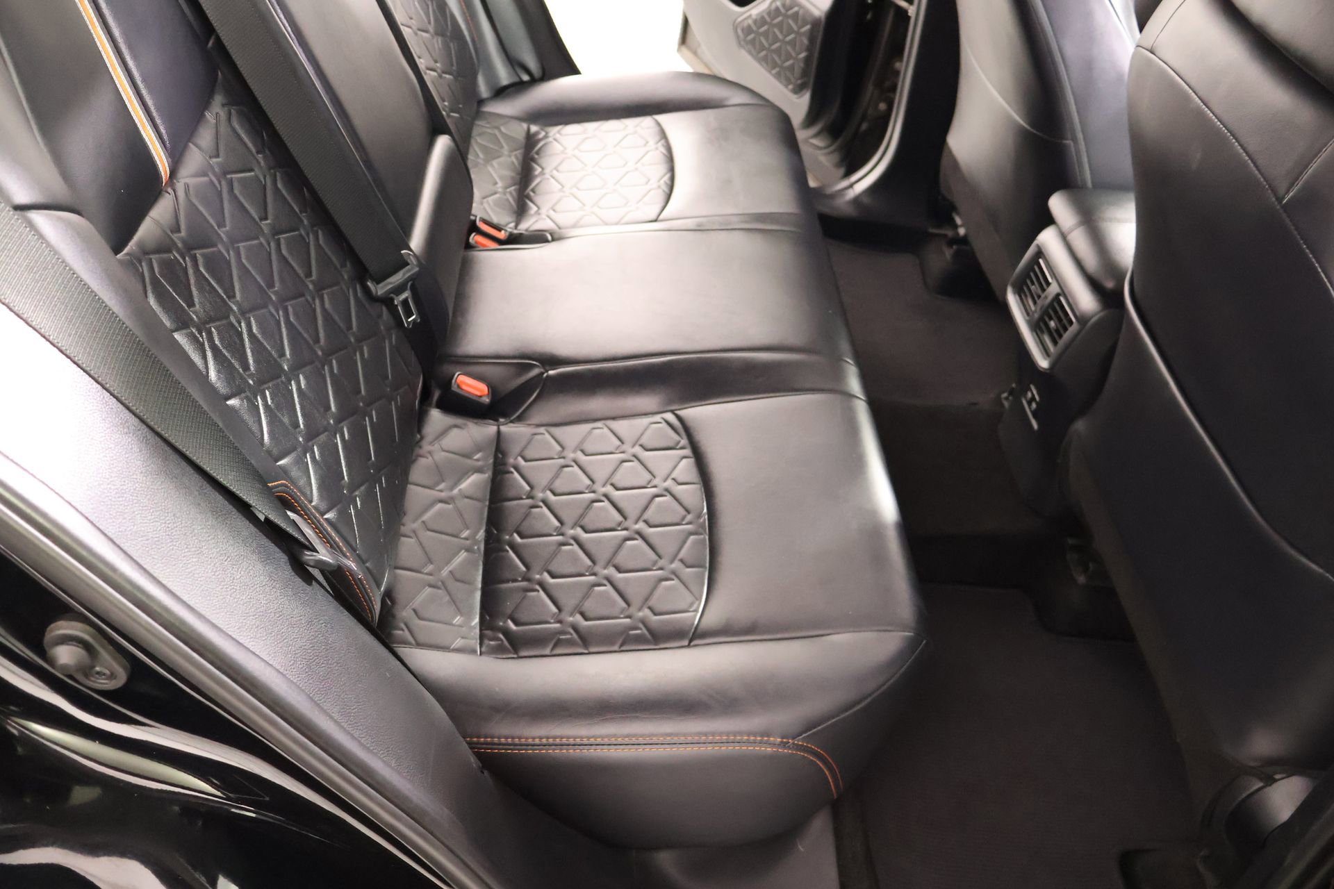 Used 2019 Toyota RAV4 Adventure image 13