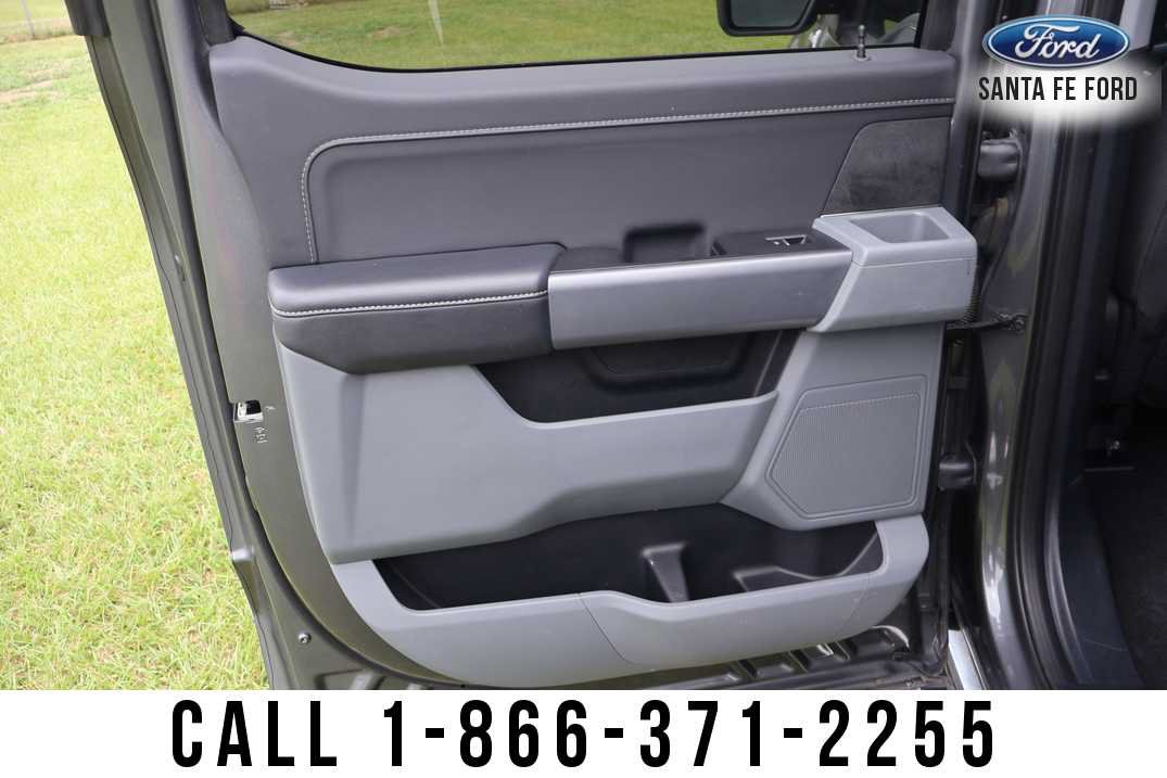 Used 2025 Ford F150 XLT w/ Equipment Group 301A Standard RWD image 18
