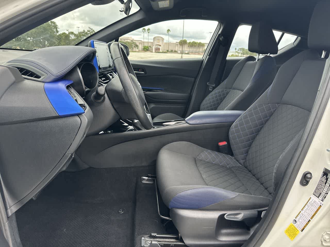 Used 2021 Toyota C-HR XLE FWD image 16