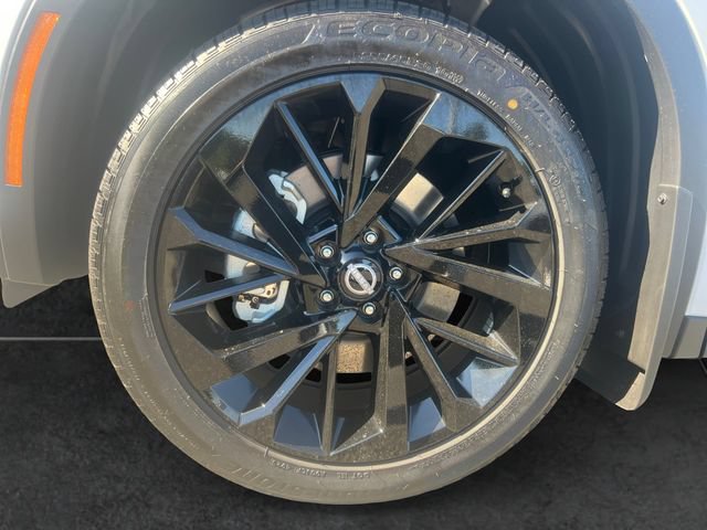 New 2026 Nissan Rogue SL AWD/4WD image 9