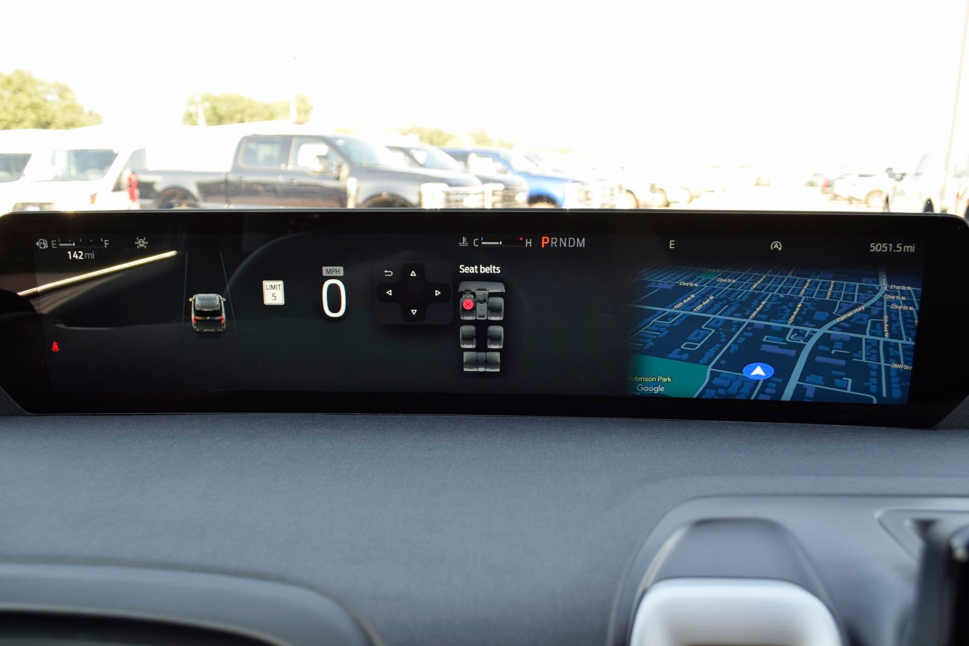 New 2025 Ford Expedition Active image 12