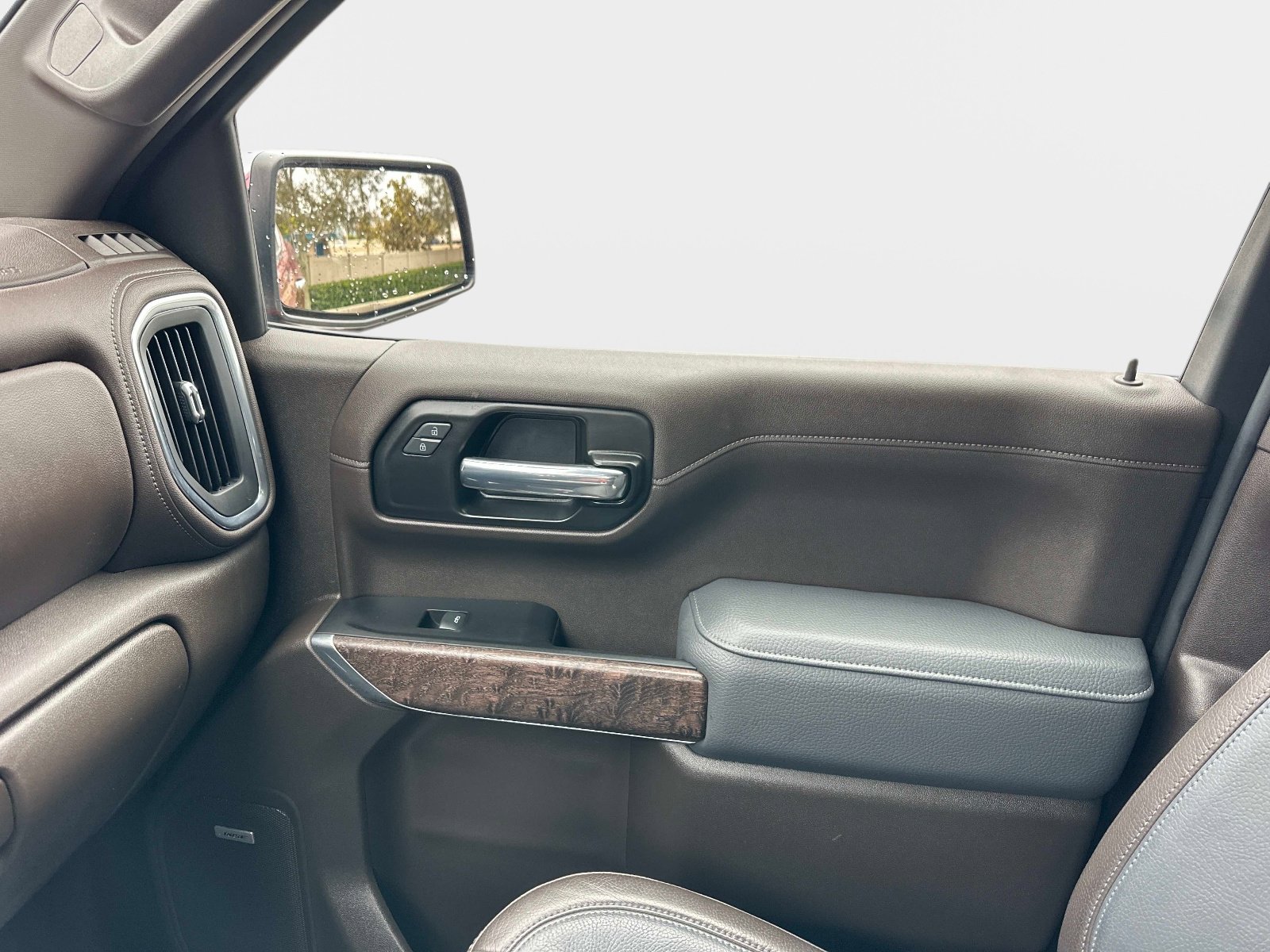 Used 2022 GMC Sierra 1500 Denali image 26