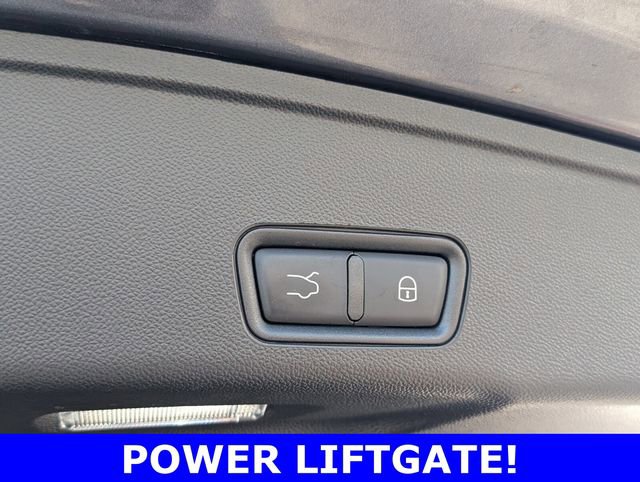 Used 2023 Maserati Grecale GT image 12